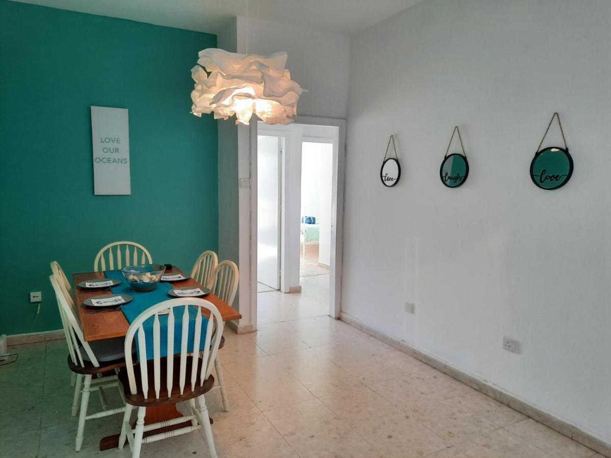 Sea-Esta Seaview Apartment, 200 Meters To The Beach Larnaca Exteriör bild