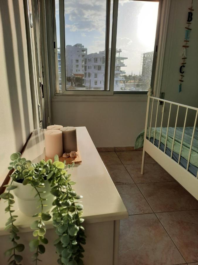 Sea-Esta Seaview Apartment, 200 Meters To The Beach Larnaca Exteriör bild