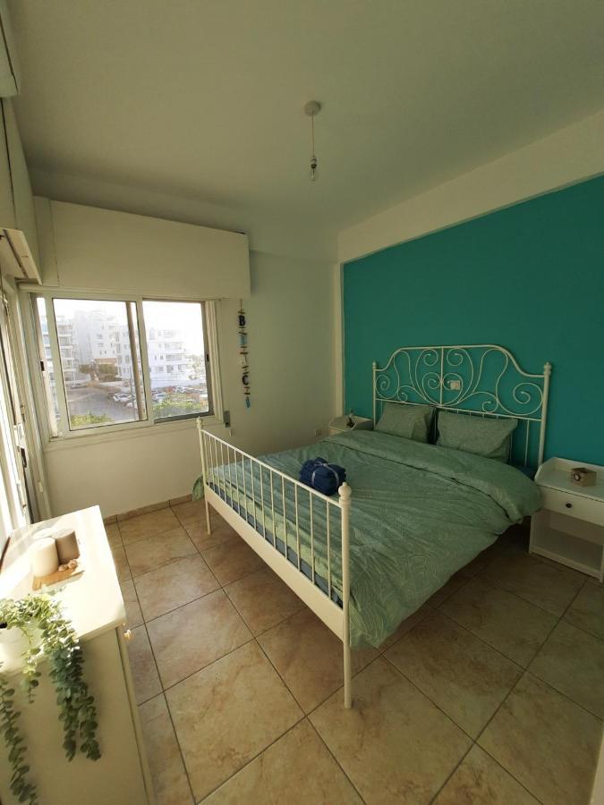 Sea-Esta Seaview Apartment, 200 Meters To The Beach Larnaca Exteriör bild